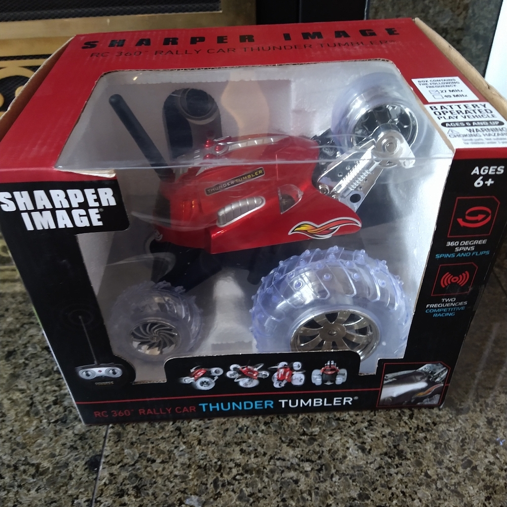 Sharper Image remote race car new in box